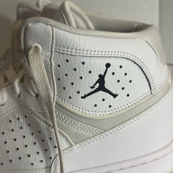 Air Jordan Jumpman size 12 no insole, closet, clean out sale. - Picture 7 of 12